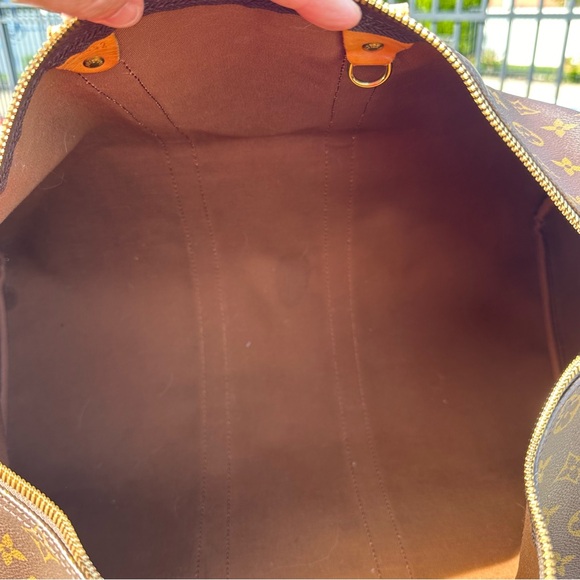Louis Vuitton Monogram Keepall 45 - Picture 12 of 14